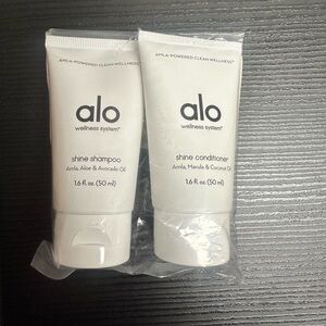 Alo Shine Shampoo and Conditioner Set NEW